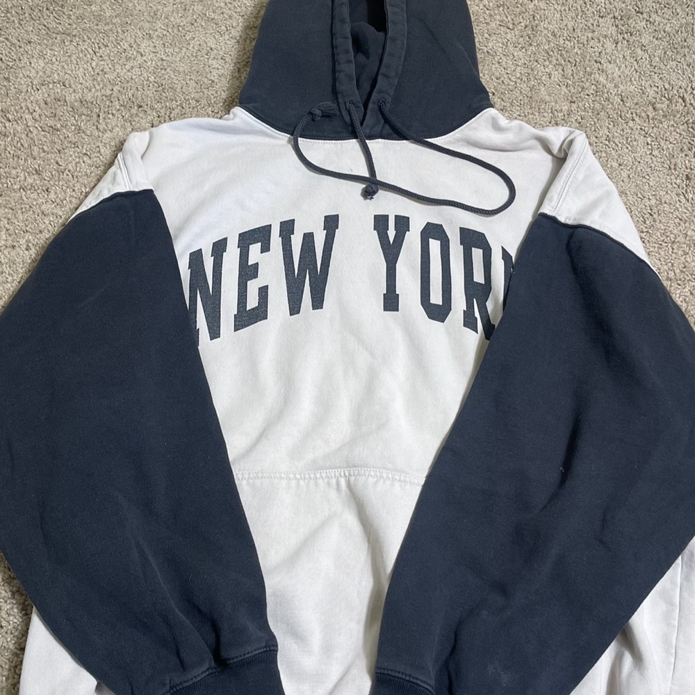 Brandy Melville Two-Tone Crewneck Sweatshirt - Black & White